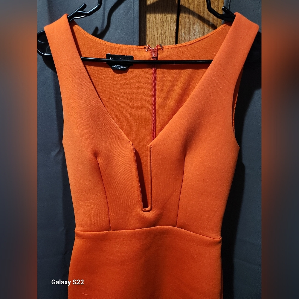 Bebe Orange Bodycon Deep Plunge Cocktail Dress - Picture 4 of 7